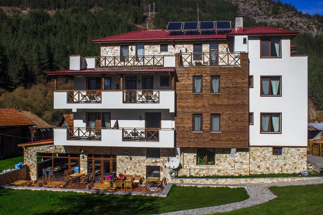 Trigrad Hotel מראה חיצוני תמונה